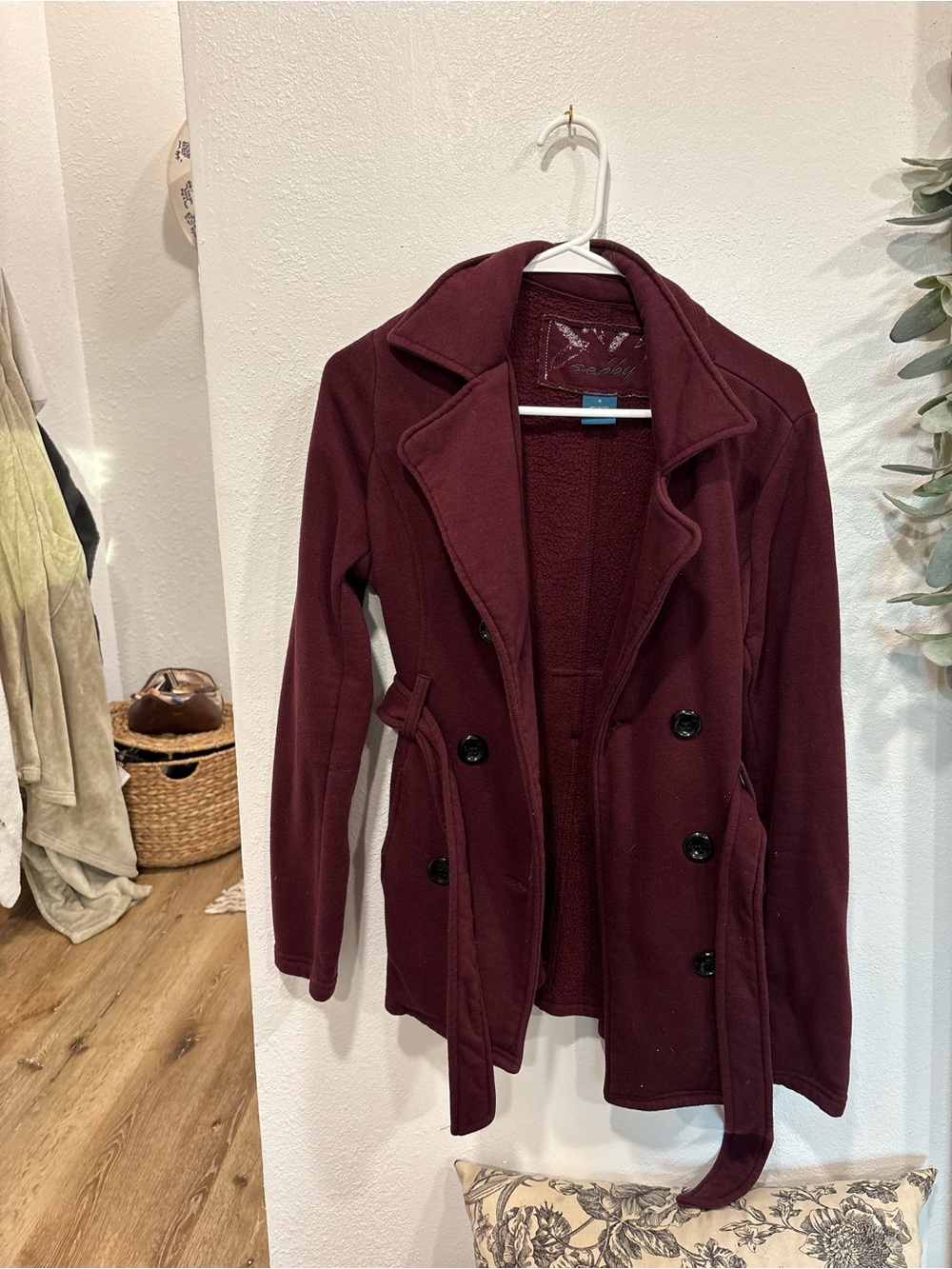Sebby Women's Double-Breasted Peacoat in Wine